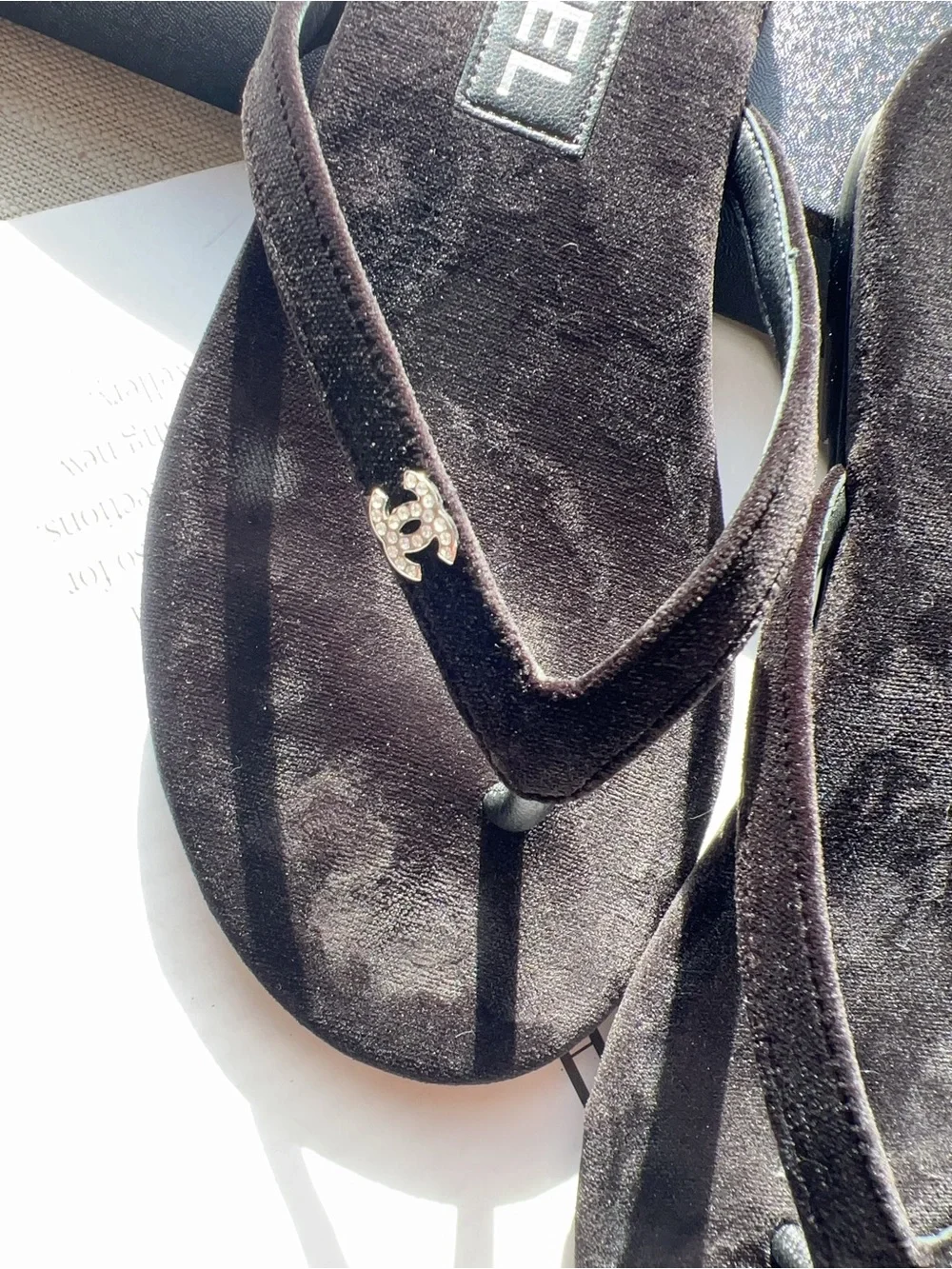 Chanel Velvet Crystal CC Thong Sandals 35 Black - Picture 2 of 4